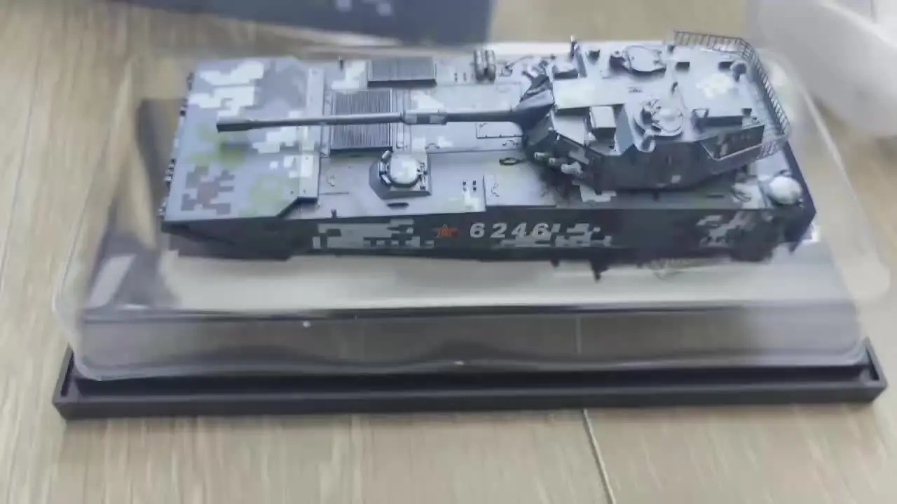 1: 72中国zlt-05 zbd-05水陸両用装甲強襲車両モデル海洋迷彩完成品 