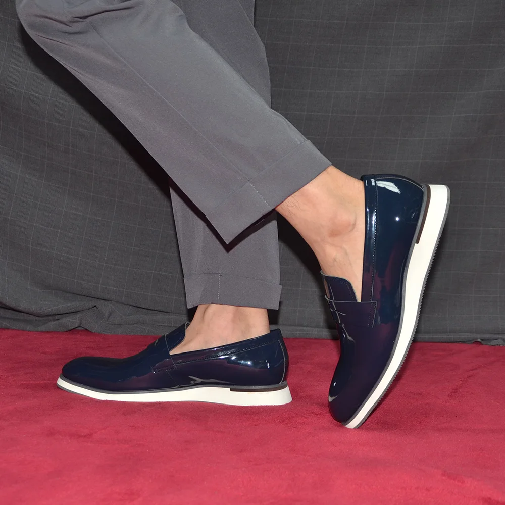 5 Colors Fashion Luxury Designer Casual Loafers Shoes for Men Solid Color High-grade Whole Patent Leather Slip-on Men\'s Sneaker
