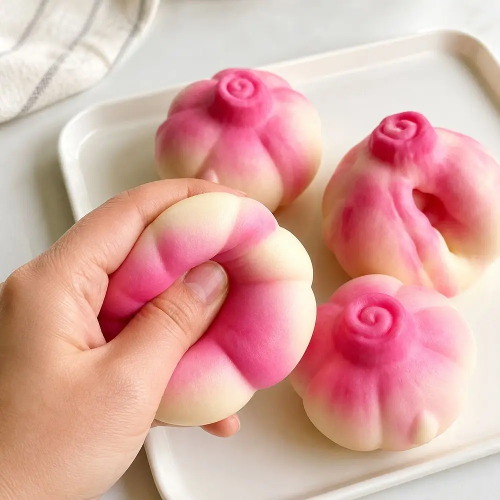 New Handmade Onion Squeeze Stress Ball Crunchy Texture Onion Shaped Onion Squeeze Fidget Moldable Onion Pinching Relaxation