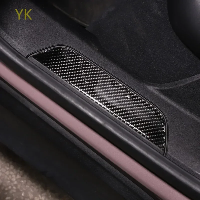 

Мягкая внутренняя накладка на порог автомобиля из углеродного волокна, декоративная наклейка для Porsche Taycan 2019-2025, аксессуары для интерьера автомобиля