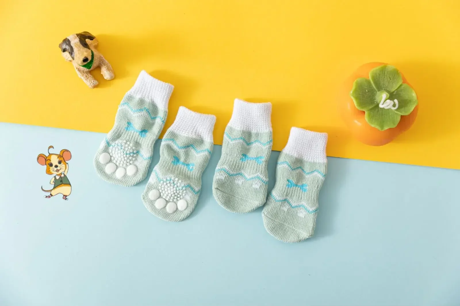 أغطية أقدام الكلاب الداخلية والخارجية ، جورب الكلاب ، كلب ألماني ، بيجل ، كلاب كبيرة ومتوسطة وصغيرة ، شيواهوا ، شيبا إينو ، مجموعة واحدة