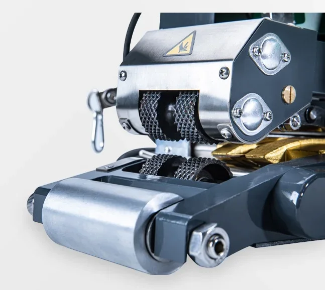 

TLF peace Automatic PVC Fabric Liner Geomembrane Welder: Impermeable PE Sheet Welder for Landfill Thick Film & Wall-Climbing