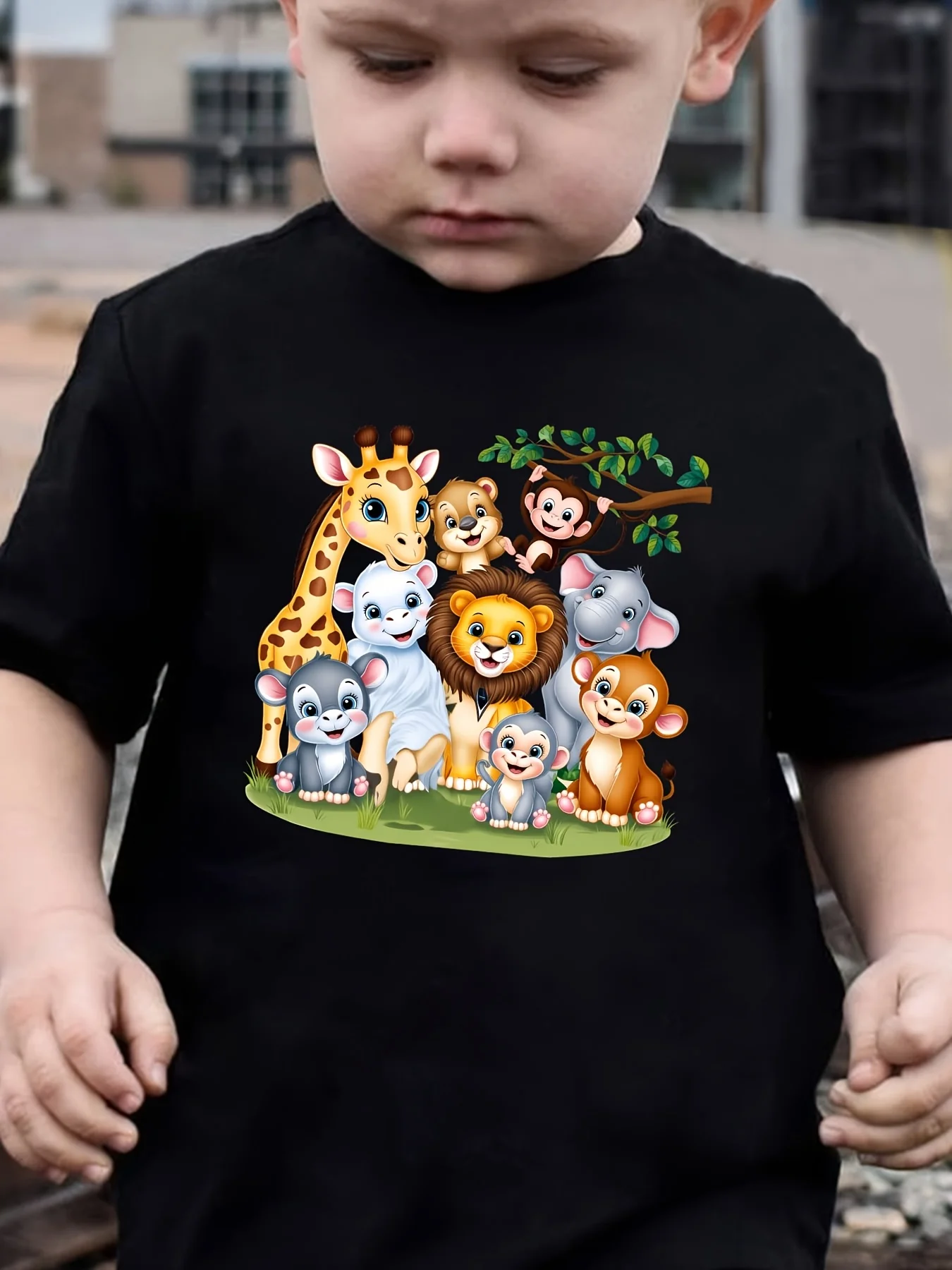 2026 New Cute Jungle Zoo Animal Group Print Family Matching Cotton Tees Short Sleeve Tops for Mom Dad Boys Girls Daily Wear