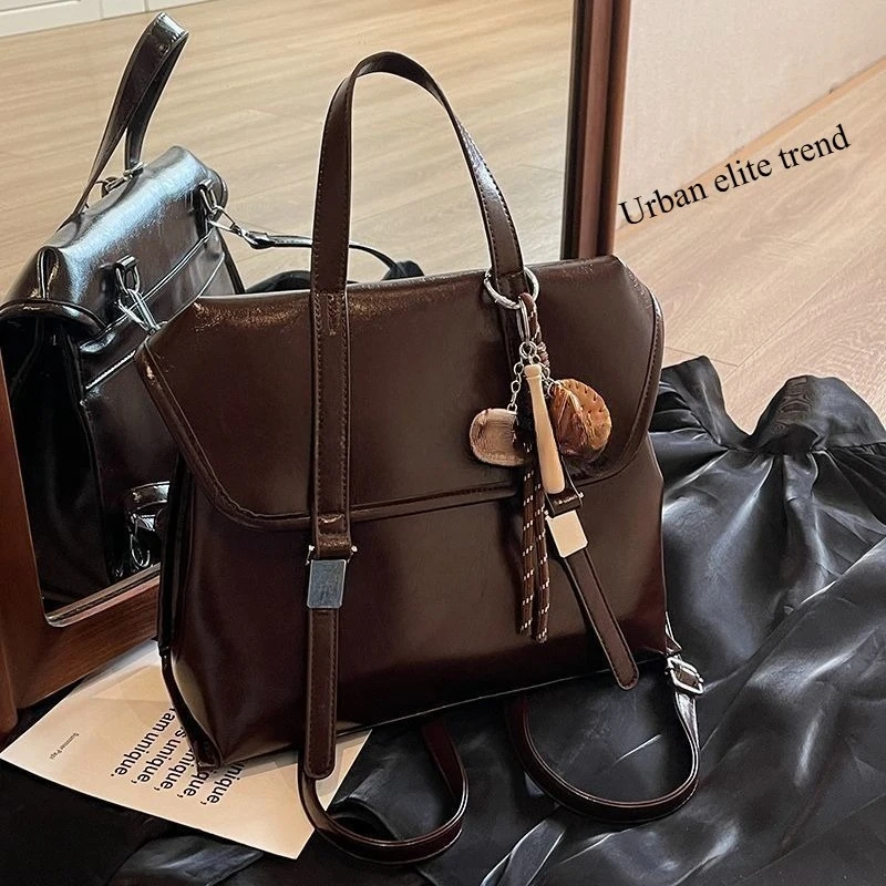 

Женская сумка в стиле ретро, большая вместимость, новинка 2025, универсальная дорожная сумка через плечо на одно плечо, многофункциональный рюкзак