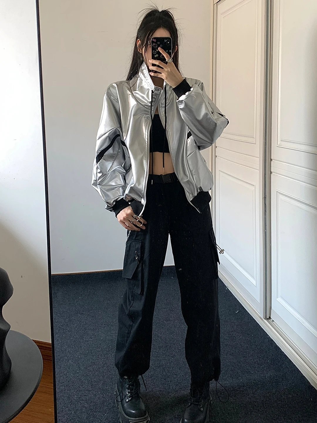 

Silver AI Future Tech Hip Hop Performance Clothes Stage Show Outfit Set for Women's Group Bar Night Club Stage Performance