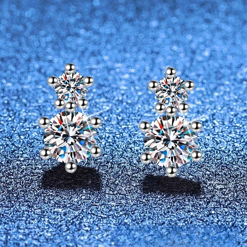 

S925 Sterling Silver 6 Prong D Color Moissanite Earrings Sparkling Korean Minimalist Studs Hypoallergenic Jewelry for Women