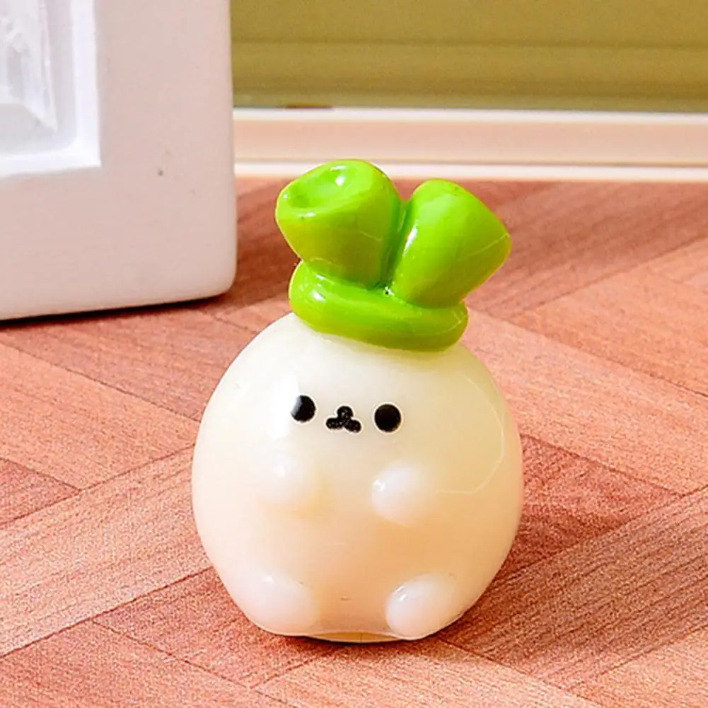 Gift for Friends Miniature Figurine Cute Tiny Vegetable Resin Miniature Ornaments Cartoon Scallion Figurines for Diy Dollhouse