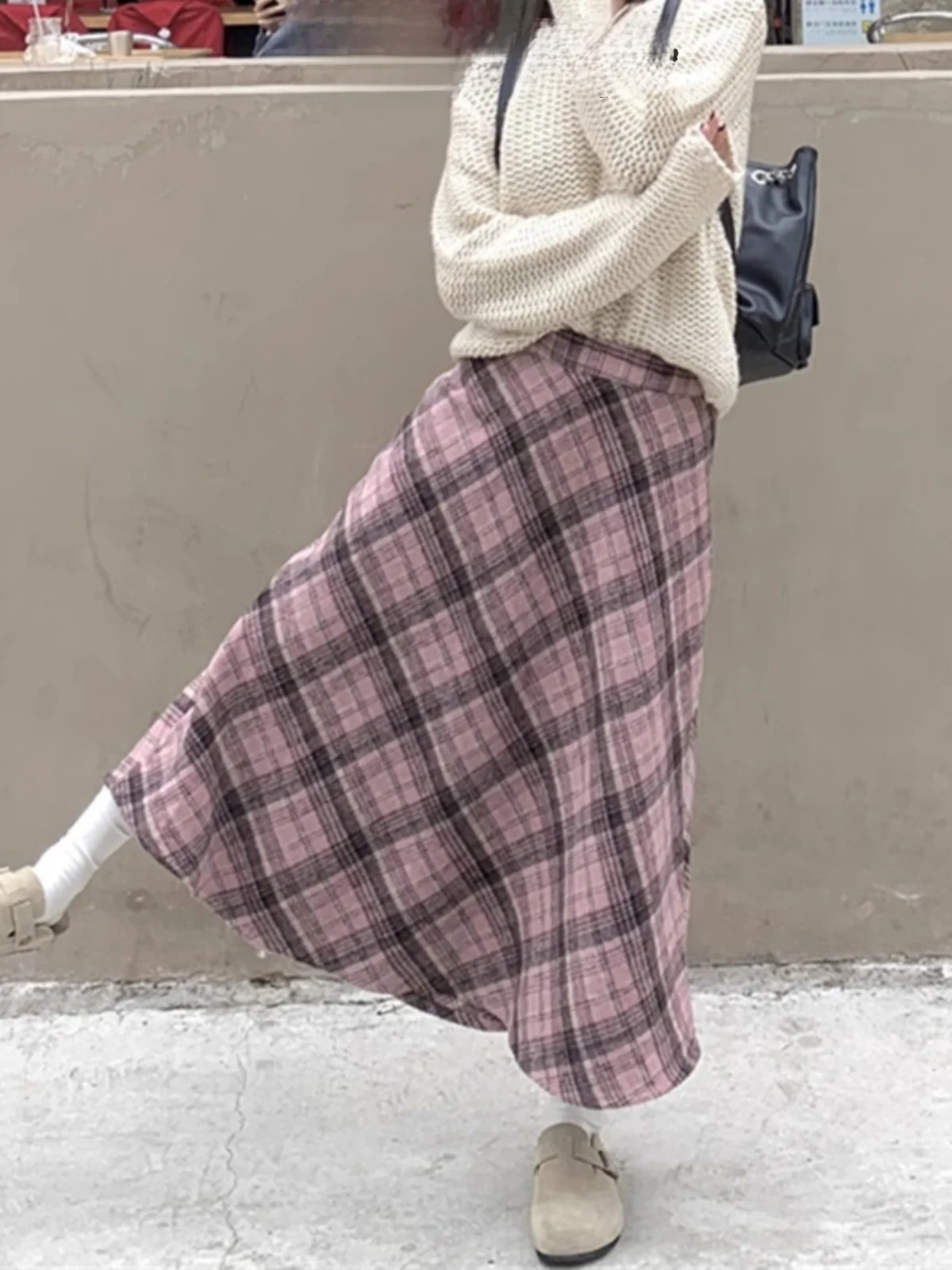 Damska spódnica wełniana w kratę, długa spódnica w kształcie litery A, jesienno-zimowa, nowa, retro, z wysokim stanem, midi, wyszczuplająca, uniwersalna.