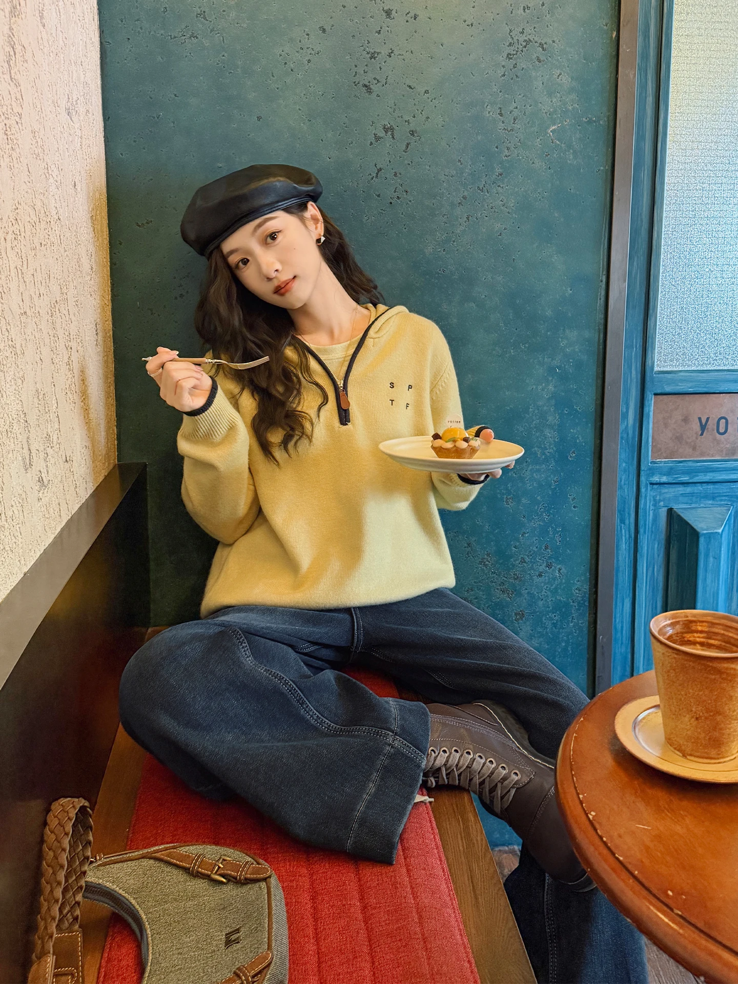 

Желтый свитер с капюшоном на молнии, вышитый, повседневный, свободный, вязаный, зимний, новый, мягкий, с длинными рукавами, для поездок на работу, SuMian