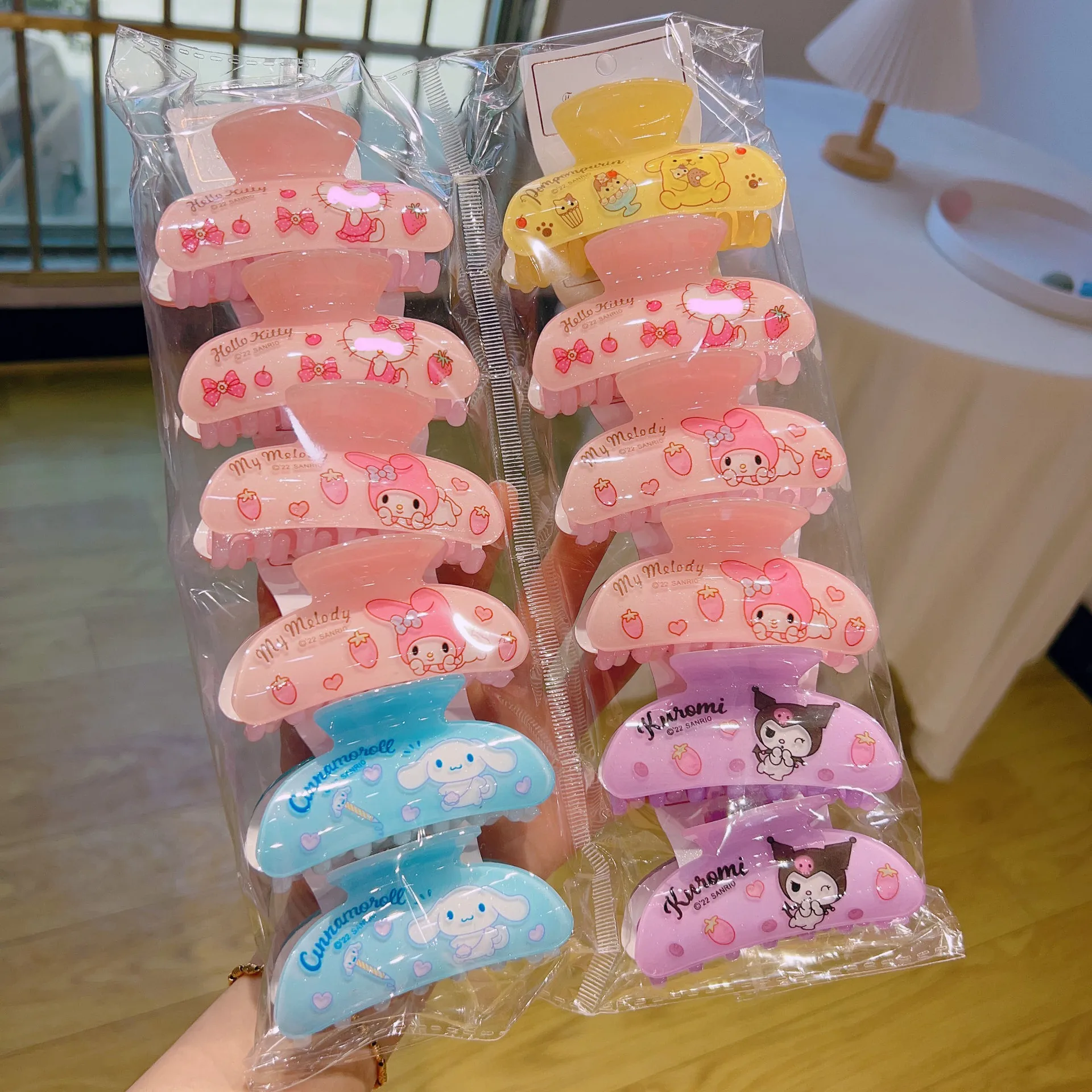 

12pcs Kawaii Sanrio Hello Kitty Kuromi Hair Claw Ponytail Children's Cartoon Headpiece Gripping Hair Accessories Girl Gifts Toys