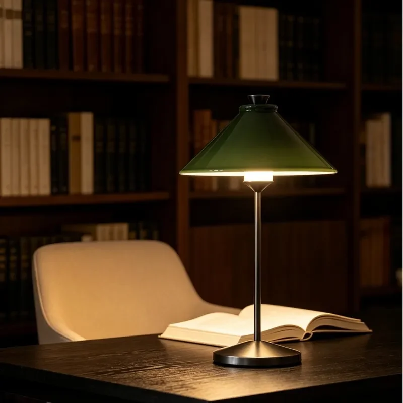 Vintage Dark Green Ceramic Table Lamp Medieval Style Simple Retro Desk Light for Living Room Bedroom Study Bedside Decor