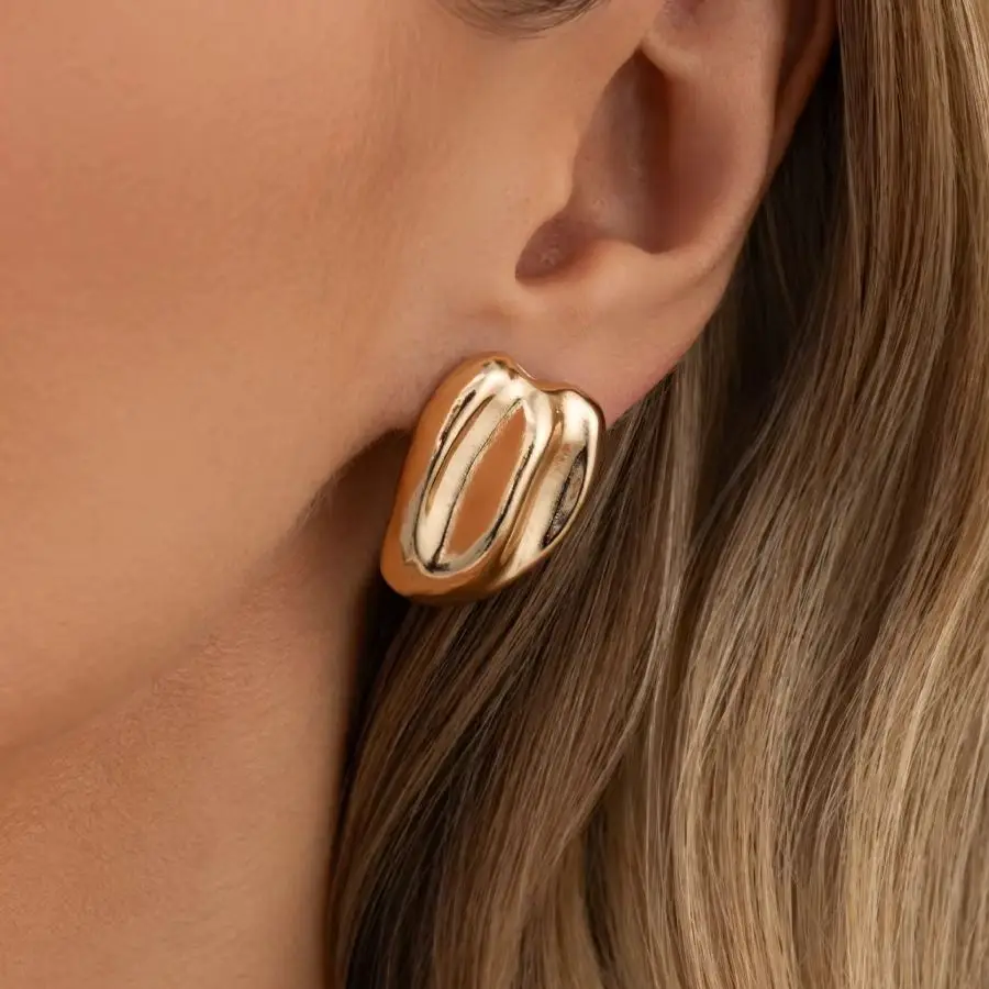 KunJoe Vintage Gold Color Irregular Wrinkle Stud Earrings for Women Minimalist Geometric Piercing Ear Daily Party Jewelry Gifts