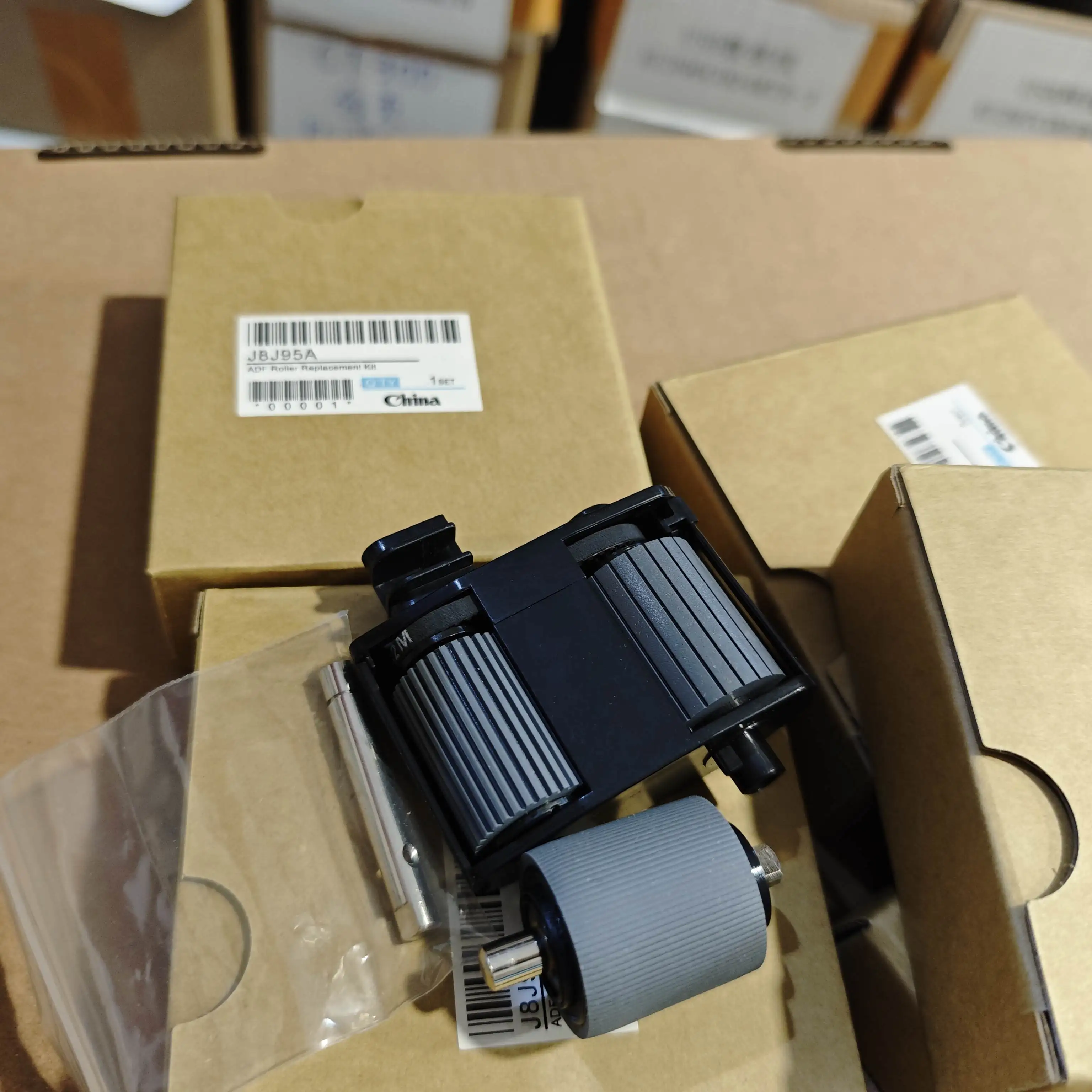 

5 комплектов высококачественных роликовых роликов J8J95A 5851-7202 ADF для деталей принтера HP M631 M632 M633 M681 M682 M631 M632 M633