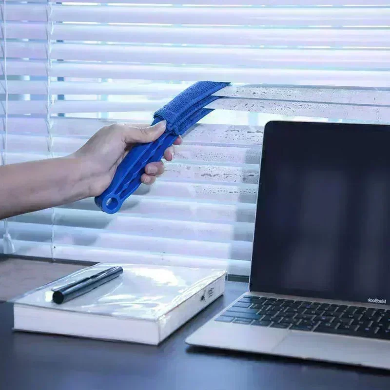 Reusable Window Blind Cleaner - Easy To Use and Washable - Perfect for Blinds, Shutters, Shades, and More