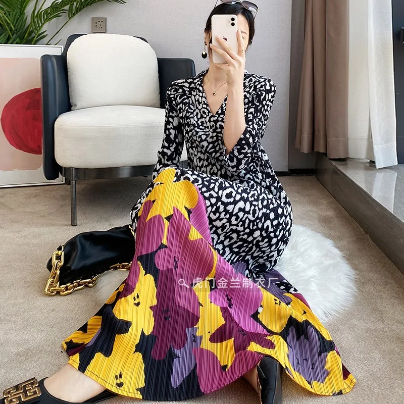 

Miyake Pleated Retro Evening Dress Leopard Print Dress 2023 Spring and Autumn Large Size Fashionable Mid-Length Pleated Dress