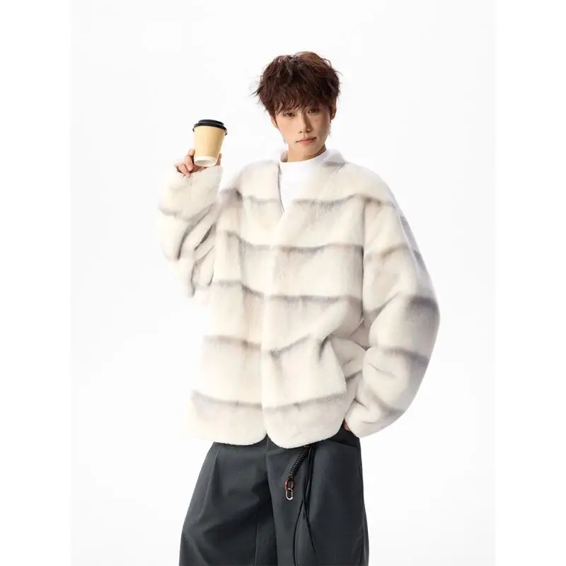 Retro Autumn Winter 2025 Winter New Korean Version Loose Mink fur Striped Contrasting fur Coat Men's Trendy Fashionable fur Coat