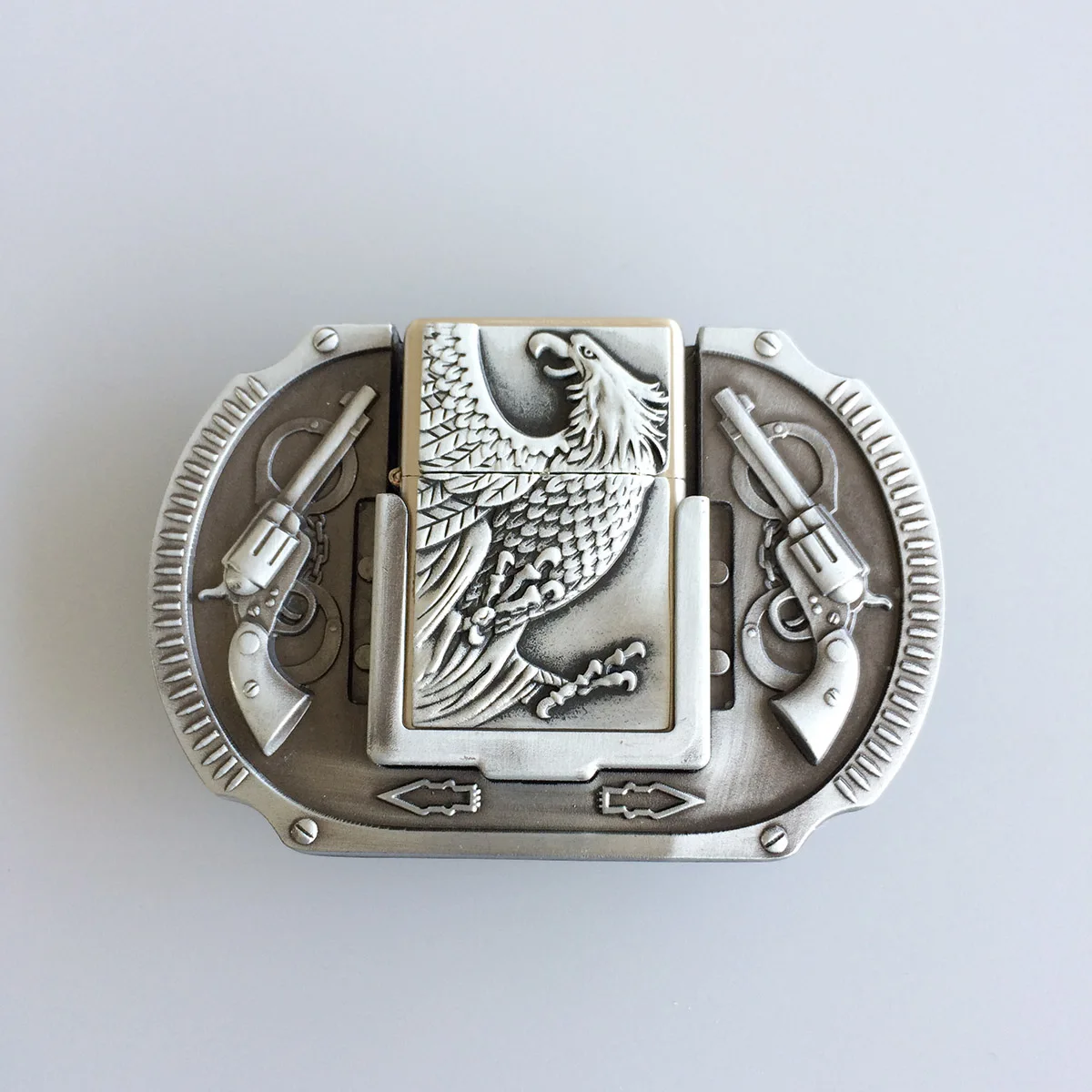 

Antique Brushed Silver Vintage Eagle Guns Lighter Belt Buckle also Stock in US Gurtelschnalle Boucle de ceinture BUCKLE-LT013AS