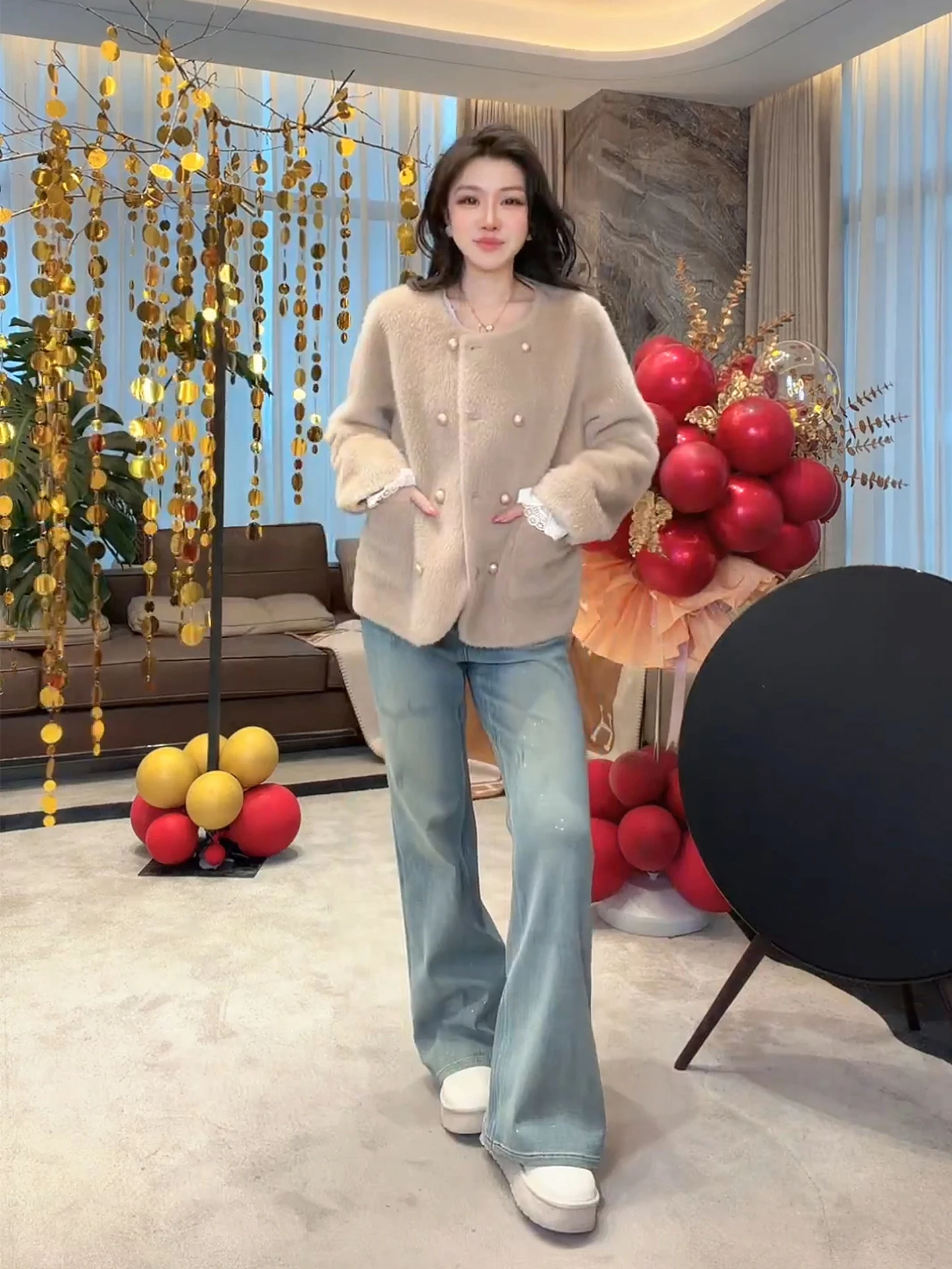 

Lao Yang's Personal ME Ice And Snow Thousand Gold 00 Wool Faionable Loose Warmth Outerwear Fur Coat for Women Casual Sle