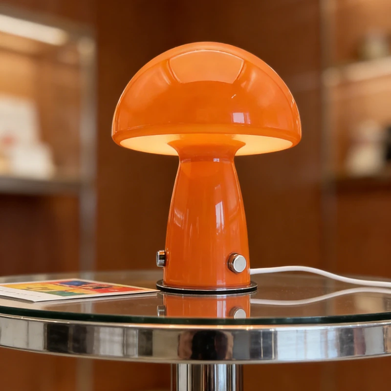 

Винтажная стеклянная настольная лампа с грибами середины века, кремовый стиль, скандинавская дизайнерская версия, гостиная, столовая, спальня, прикроватная тумбочка