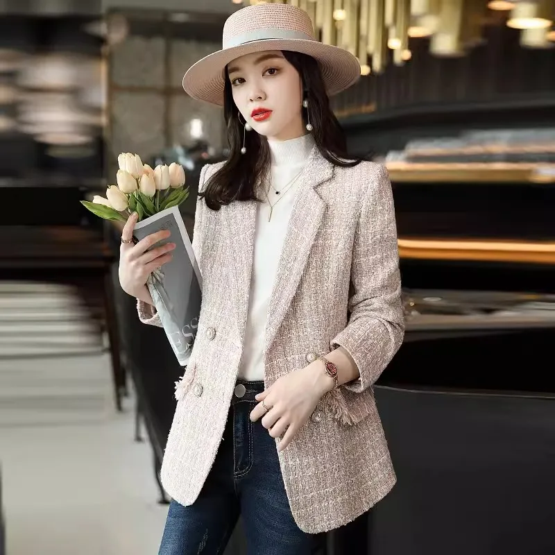 Xiaoxiangfeng Plaid Blazer Woman 2024 New Spring Autumn Double-breasted Long Sleeve Western Style Short Suit Jackets Tops Tide