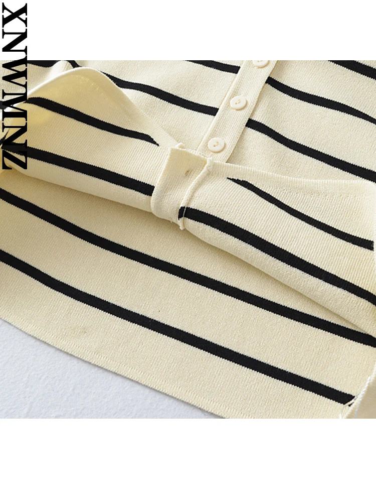 XNWMNZ 2023 Women Fashion Stripe Tank Top Woman Vintage V-neck Sleeveless Front Button Slim Fit Female Chic Waistcoat