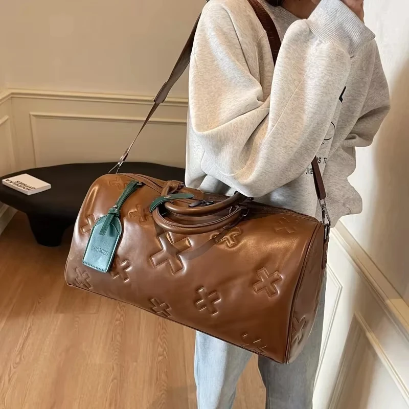 retro gym bag