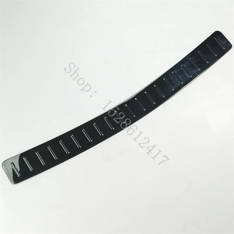 for Buick Encore Stainless steel Rear Bumper Protector Sill Trunk Rear guard Tread Plate Trim Car Accessories