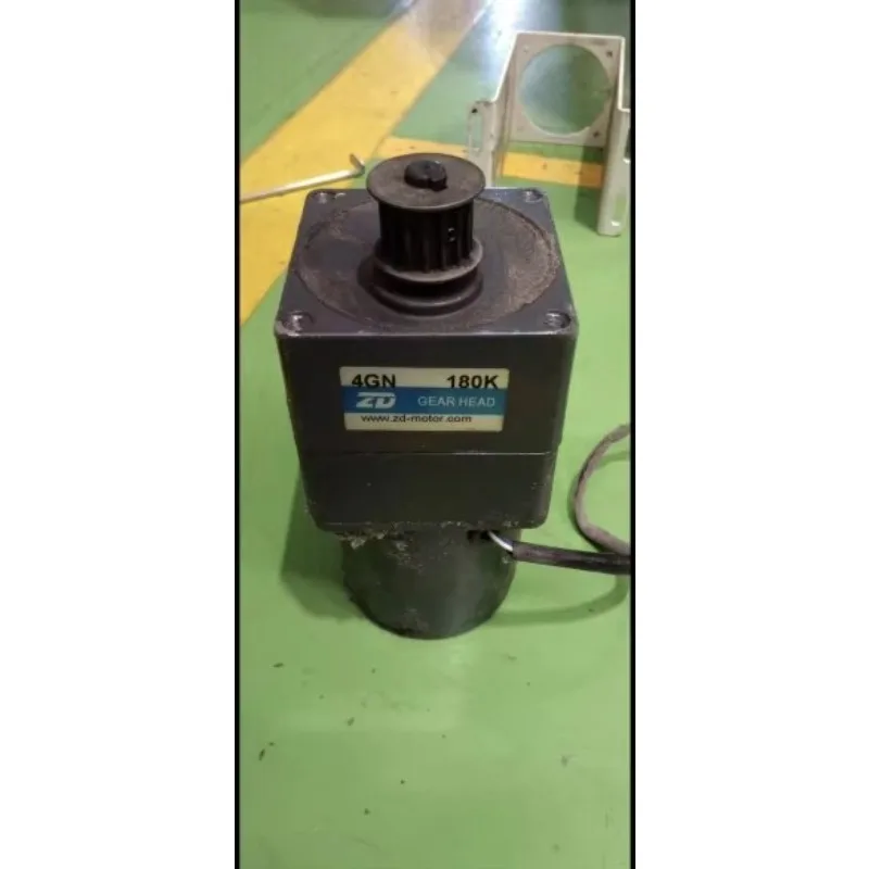 Gear motor 4IK25GN-S 10XK 180K