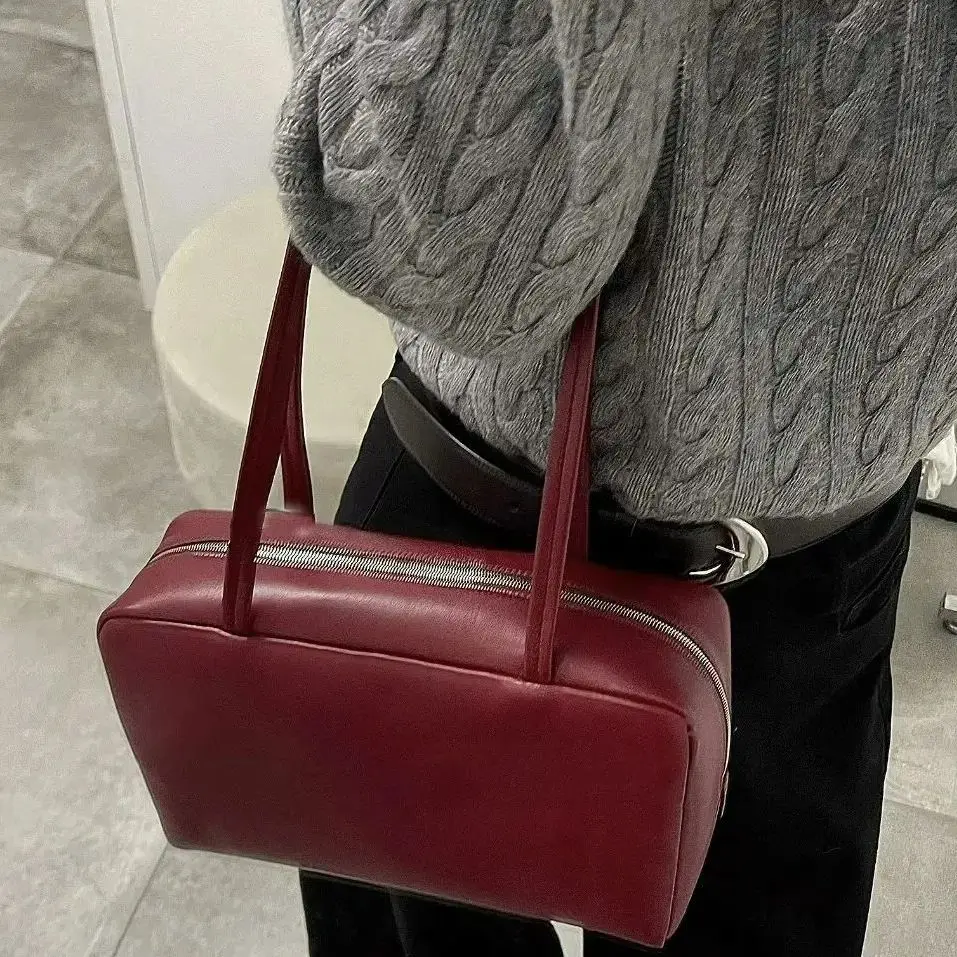 

2025 Luxury Fashion Genuine Leather Boston Box Bags For Women Luxury Designer Handbags Purses In Cowhide Underarm Tote Bag