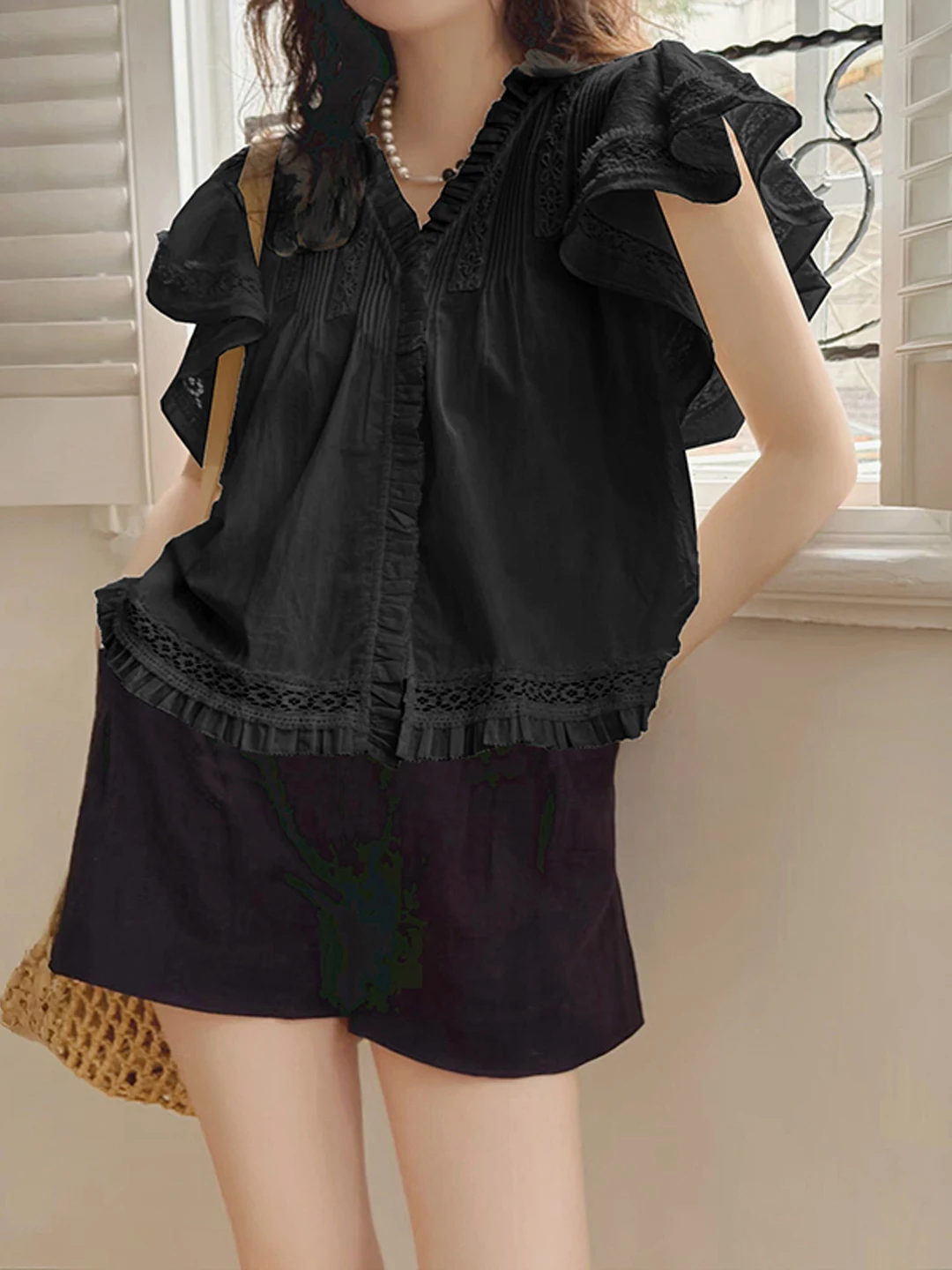 

Женская хлопковая рубашка Ele Spring Summer с кружевными вставками, V-образным вырезом, приталенная, молодежная, однотонная, на пуговицах, повседневная