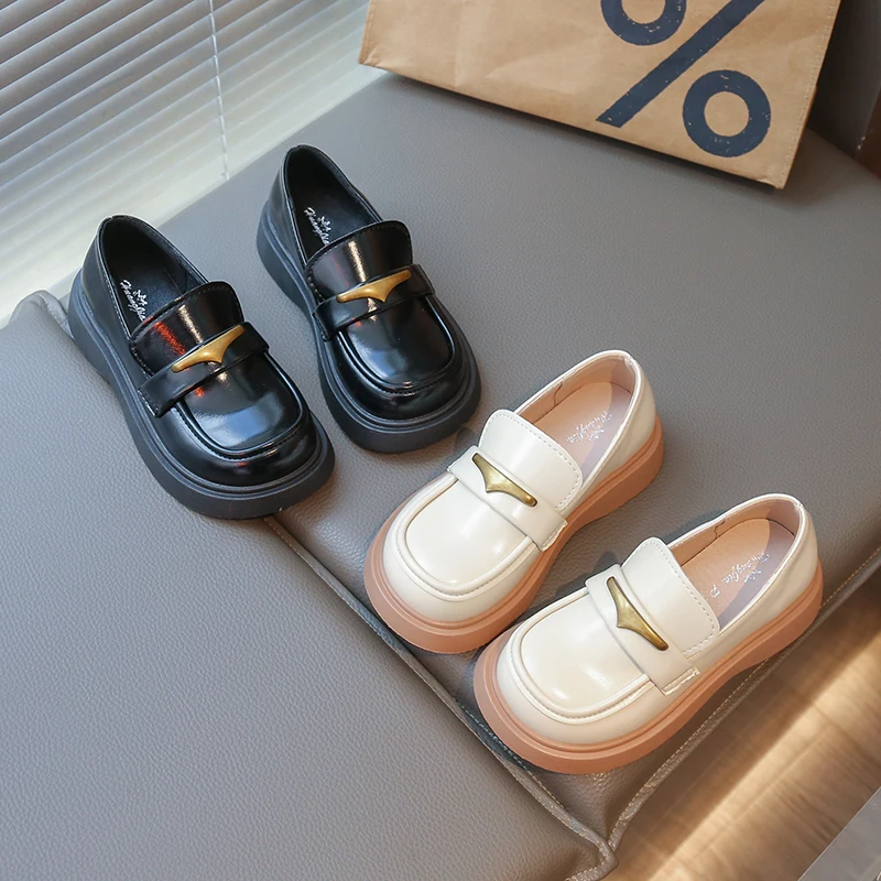 

Новинка 2023 года, кожаная обувь для девочек на вечеринку, простая однотонная детская школьная обувь без шнуровки, детские лоферы, детская обувь