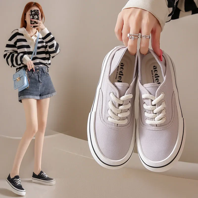 Woman Lace-up Sneakers Women Flat Comfort Running Vulcanized Shoes Canvas Thick Soled Trainers Shoes Solid Board Casual Tennis