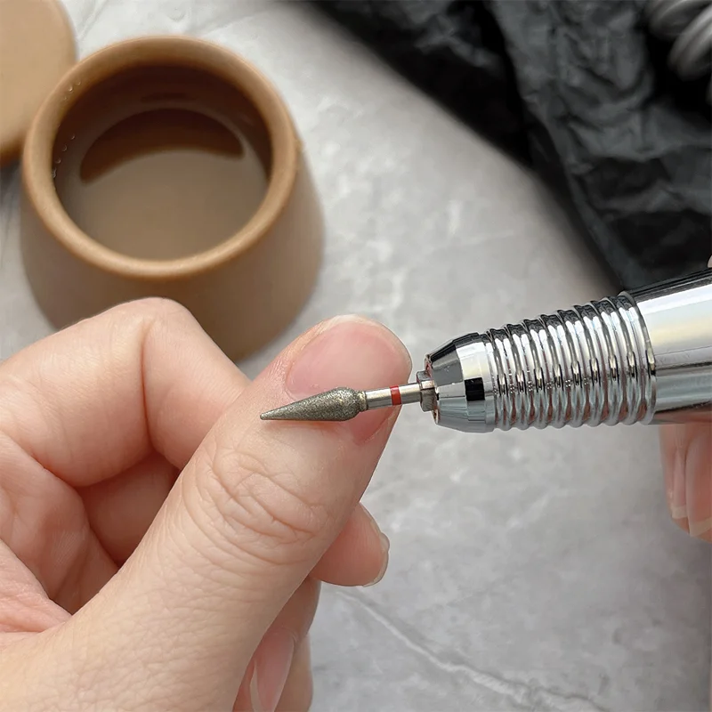 Broca de diamante para unhas, fresa para limpeza de unhas, gel, ferramenta de remoção de transbordamento, pedicure, arte de unha, acessórios de broca, ferramenta de manicure