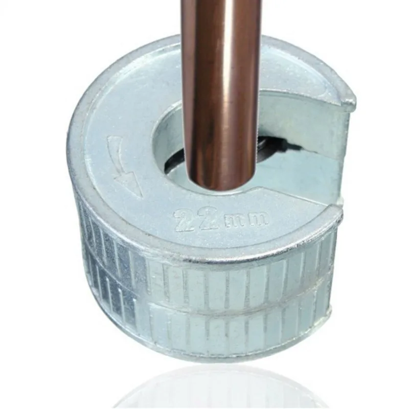 

Circular cutter 15mm/22mm/28mm pipe cutter for copper and PVC pipes, durable and sturdy, made of safe materials