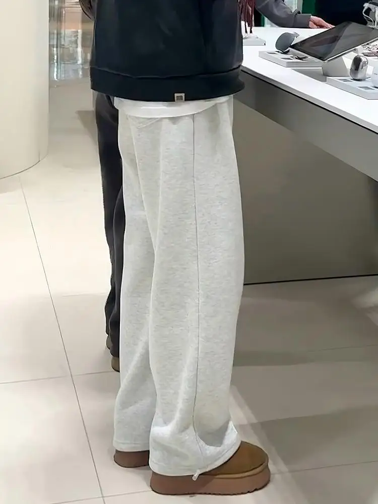 

Мужские повседневные спортивные брюки Cleanfit: осенне-зимние, свободного кроя, с широкими штанинами, белые с цветочным принтом, длинные, для подростков, модный тренд