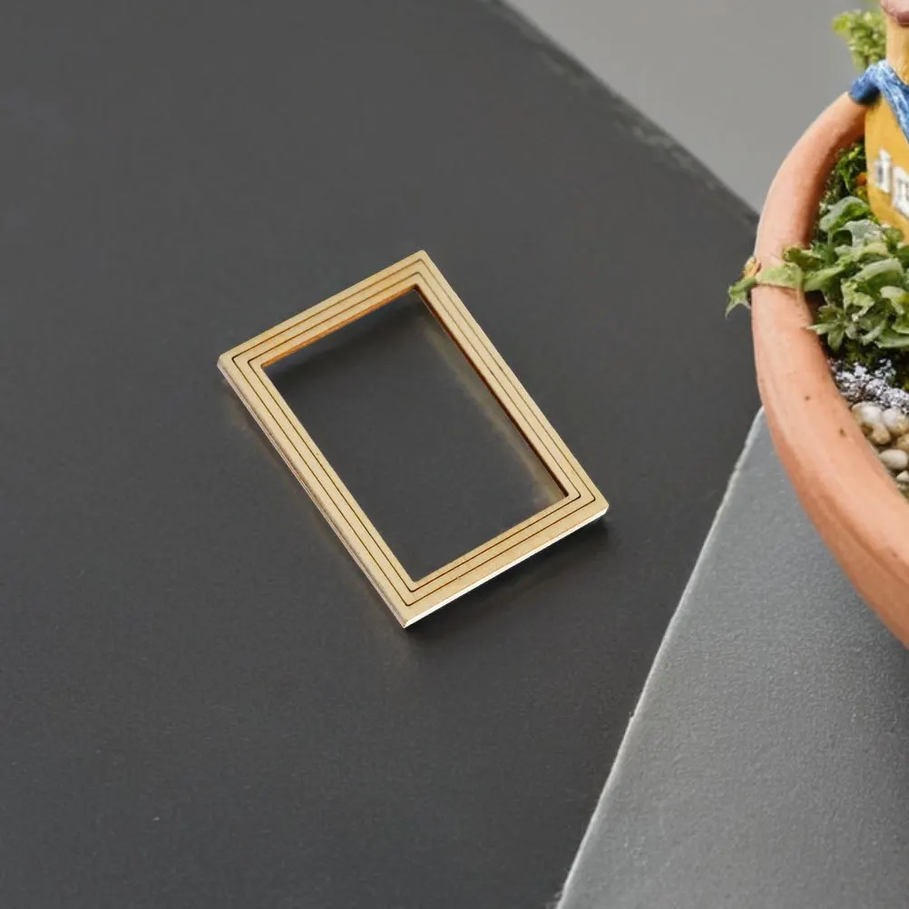 

8Pcs Dollhouse Picture Frames Miniature Wooden Photo Frame Set Creative DIY Crafts Home Decor Accessories for 1:12 Scale Mini