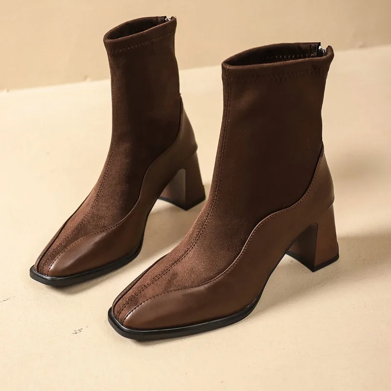 2025 الخريف الشتاء المرأة أحذية بوت قصيرة نمط عالية الكعب مربع رئيس مطاطا جورب الأحذية كعب سميك الفرنسية سليم الأحذية