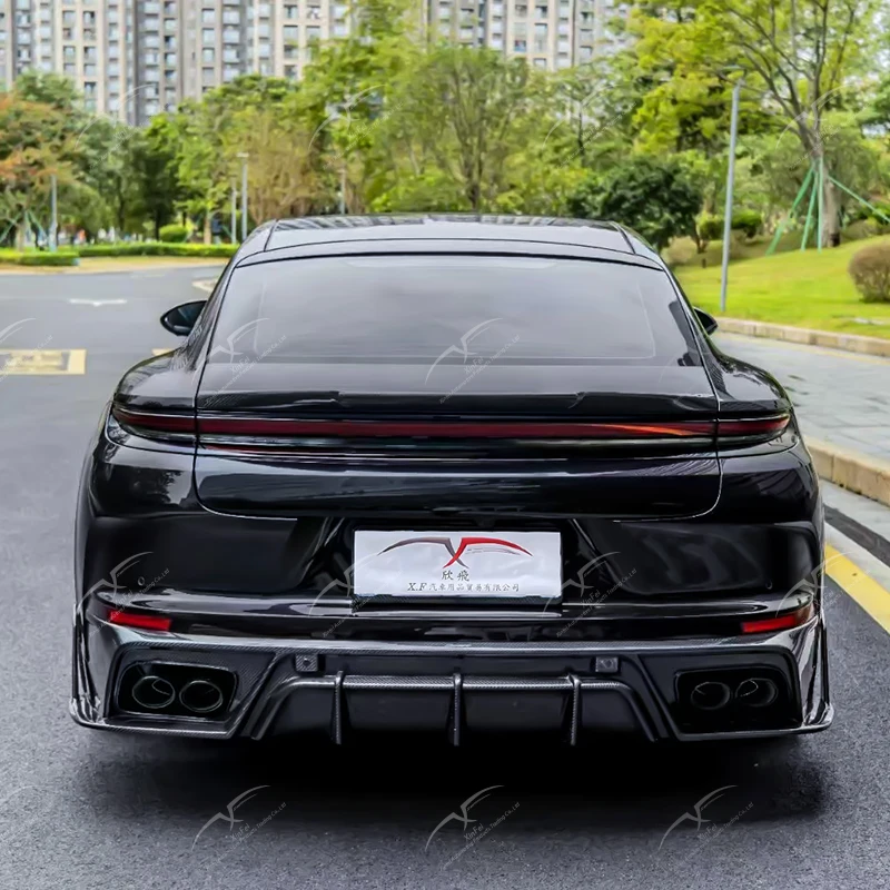 Suitable for Porsche 2024 Panamera front lip side skirt rear lip spoiler carbon fiber car modification decoration accessories