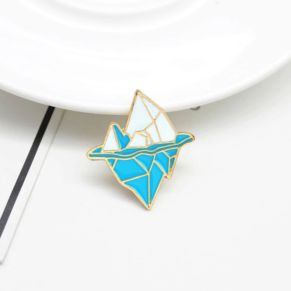 Lovely Antarctic Iceberg Brooch Blue White Snow Mountains Enamel Pins Clothes Backpack Hat Badges Accessories Gifts For Friends