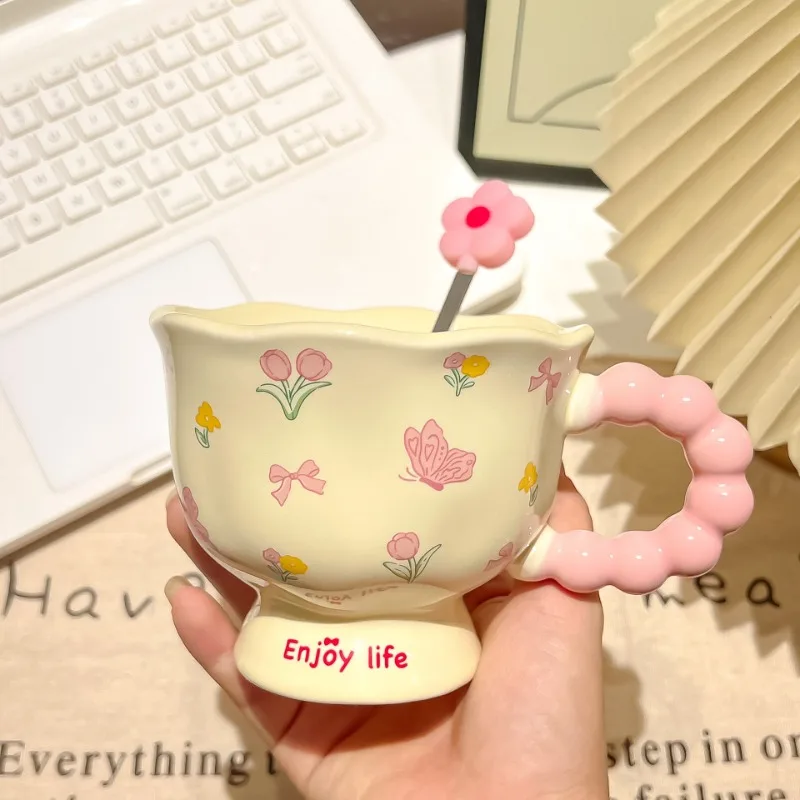 Household Ceramic Cup Equsite Water Cup Girls Birthday Gift Souvenir Coffee Cups for Breakfast Milk Elegant Flower Design Mug