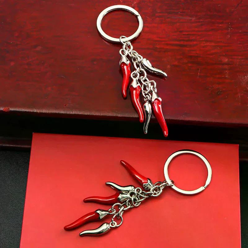 Creative Metal Red Pepper Keychain Mini Pepper Pendant Alloy Key Chain Bag Headphone Set Car Accessory Keyring