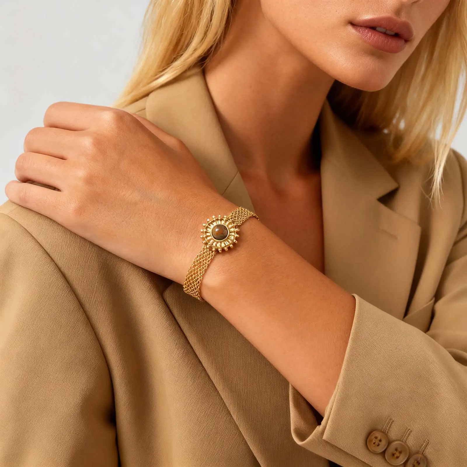 Exquisite Sun-shaped Natural Stone Charm Bracelet, Stainless Steel Mesh Chain Bracelet, Fashion Tiger Eye Stone Jewelry Gift