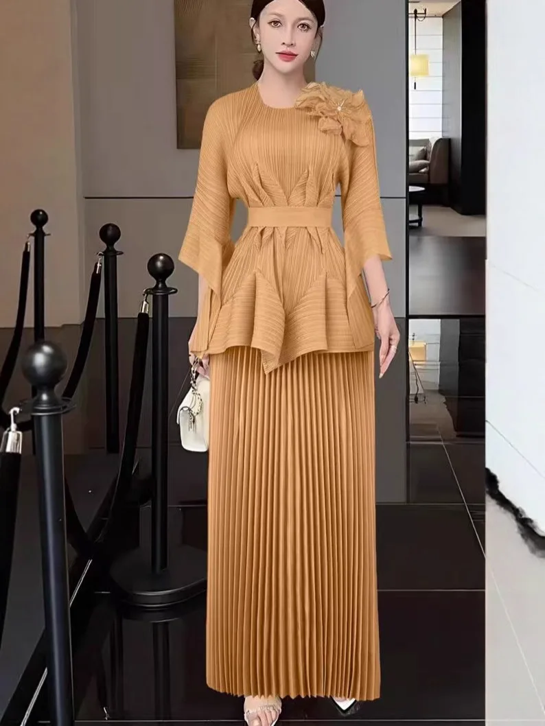 

Miyake плиссированный однотонный топ + плиссированная юбка, комплект из двух предметов, осень 2023, новый свободный модный женский костюм с круглым вырезом