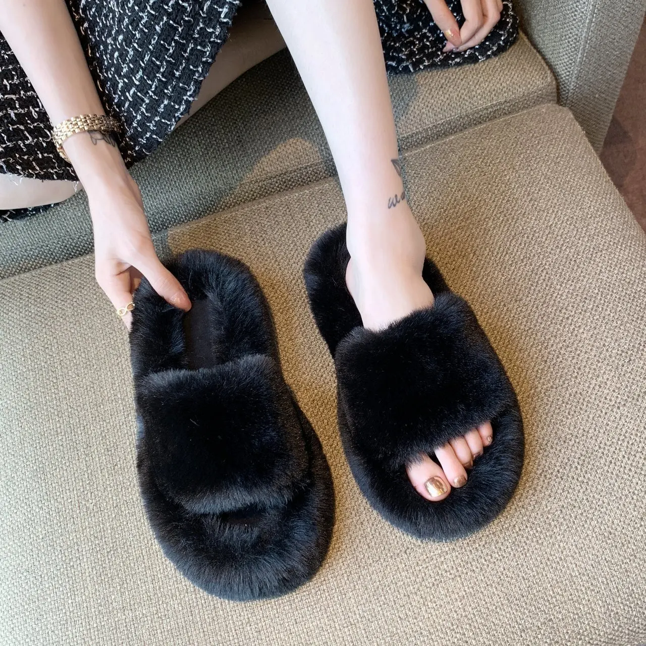 New fashion casual half slippers thick bottom couple women's sandals men and women can wear as lazy beach cork half slippers