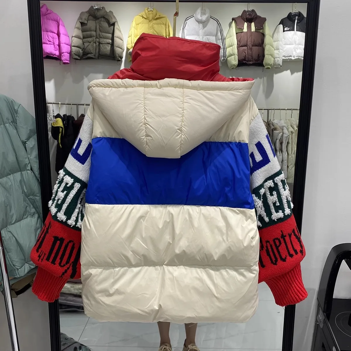 2023 New Fashion Streetwear Letter Stitching Puffer Jacket Women\'s Loose Parkas Winter Female Thick 90% Duck Down Coats