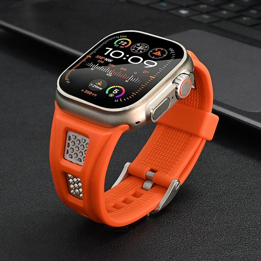 

Luxury Breathable Hollow Rubber Band for Apple Watch Ultra 2 49mm Strap 45mm 44mm Silicone Bracelet iWatch Series 9 8 7 6 4 5 se