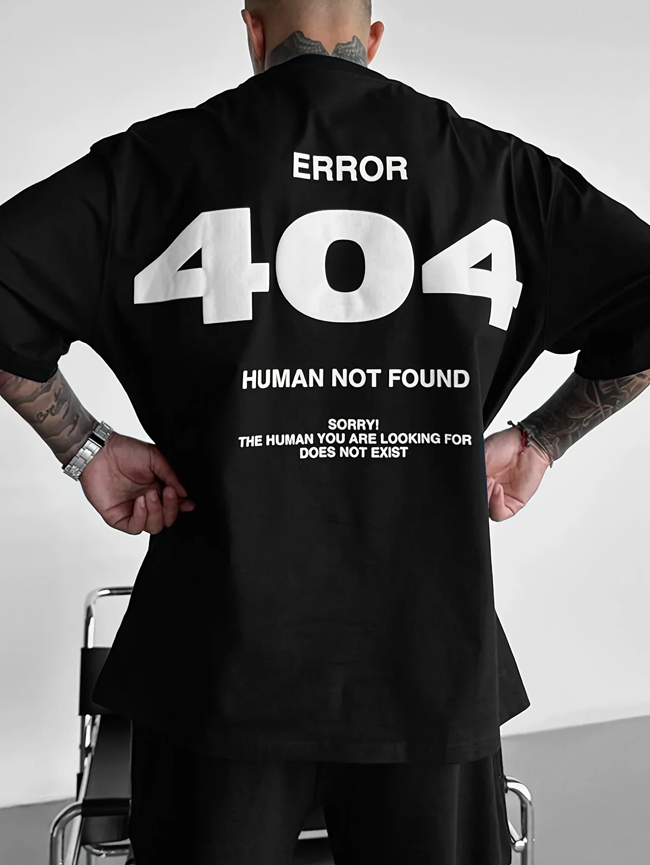 تي شيرت كاجوال للرجال بتصميم رمز الخطأ 404 - أبيض، فضفاض، أكمام قصيرة، رقبة دائرية، بوليستر، صيفي ضروري لـ