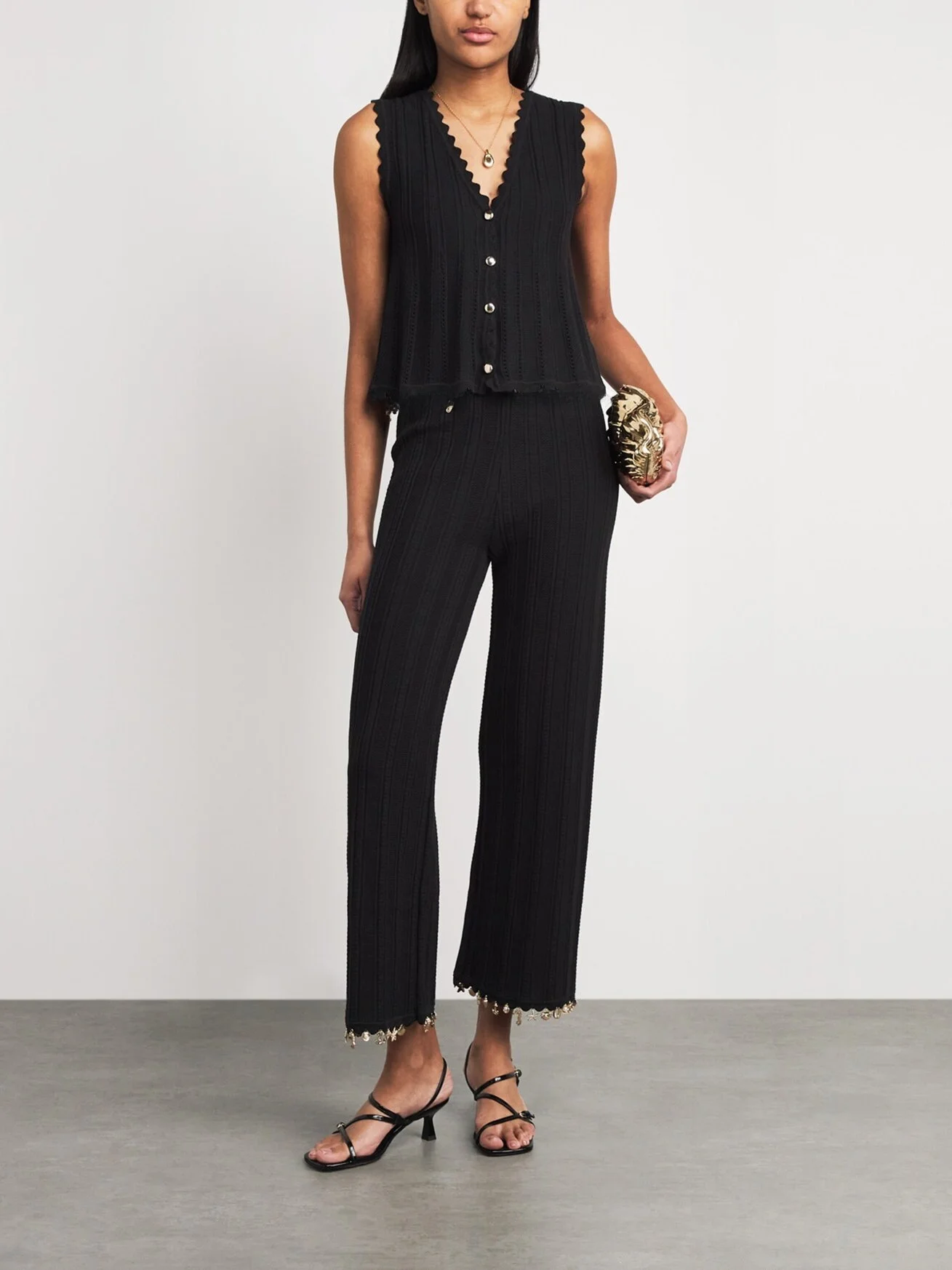 

M Home Heavy Industry Ocean Style Metal Pendant Knitted Set Elegant Sleeveless Top Nine Points Draping Wide Leg Pants