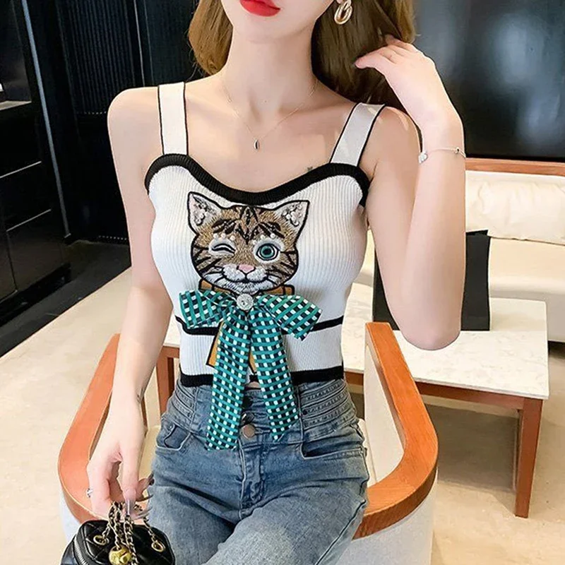 2024 New Spring Summer Women lavorato a maglia ricamo senza maniche Crop Top Animal Cat Pattern Slim Vest Bow Top donna