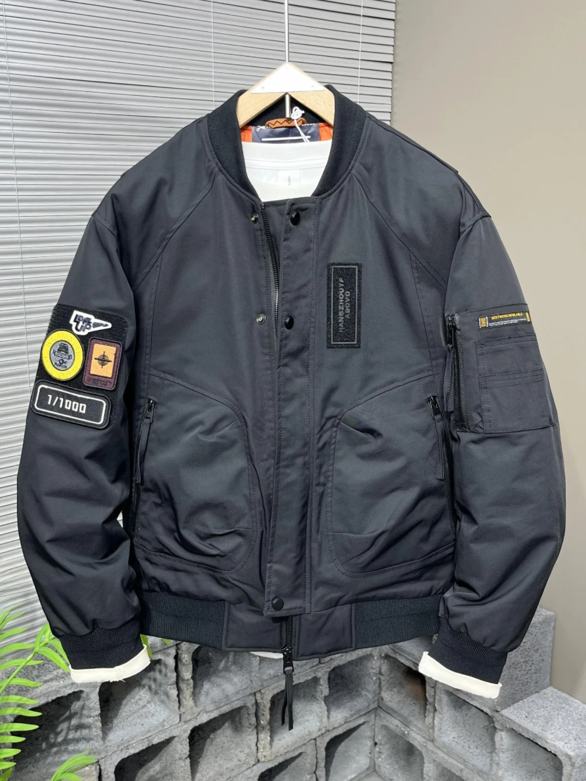 

American Sle Men's Winter Jaet Baseball Collar Flight down Coat Trendy And Haome Labelled Outerwear for Men